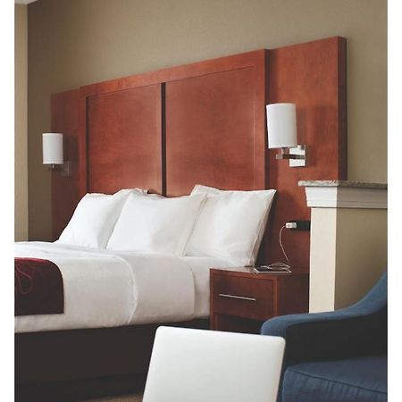 Comfort Inn & Suites Greenville I-70 Dış mekan fotoğraf