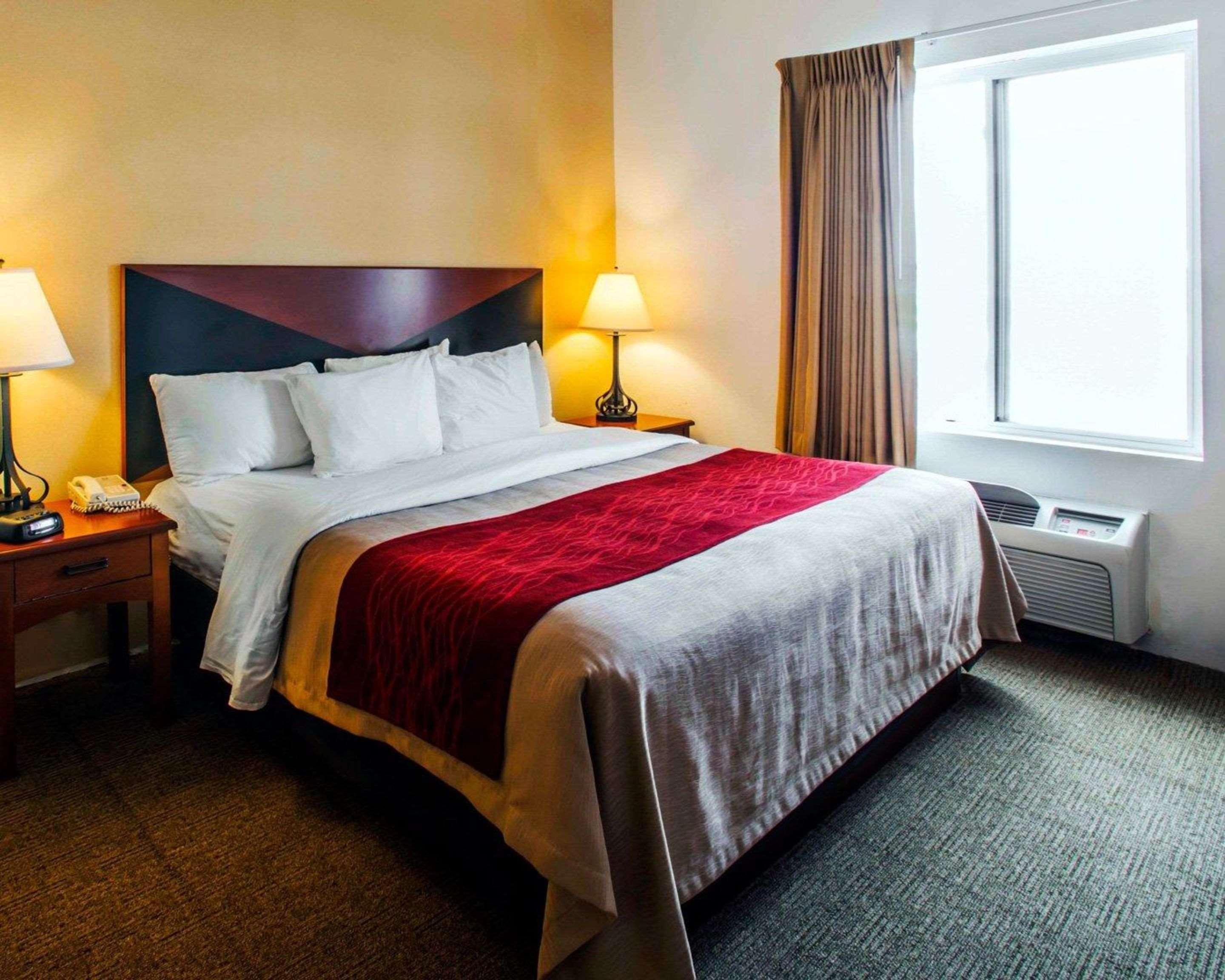 Comfort Inn & Suites Greenville I-70 Dış mekan fotoğraf