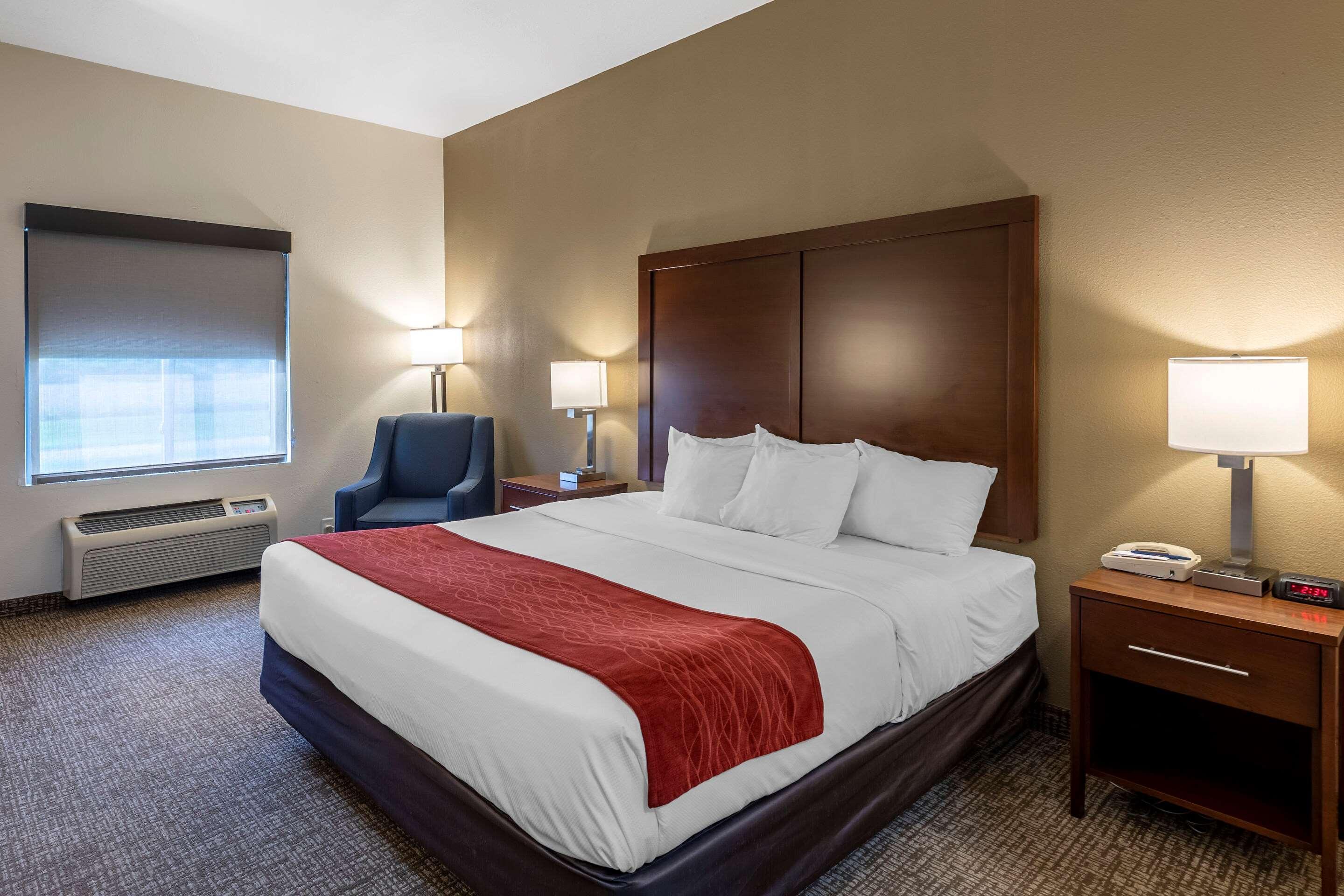 Comfort Inn & Suites Greenville I-70 Dış mekan fotoğraf