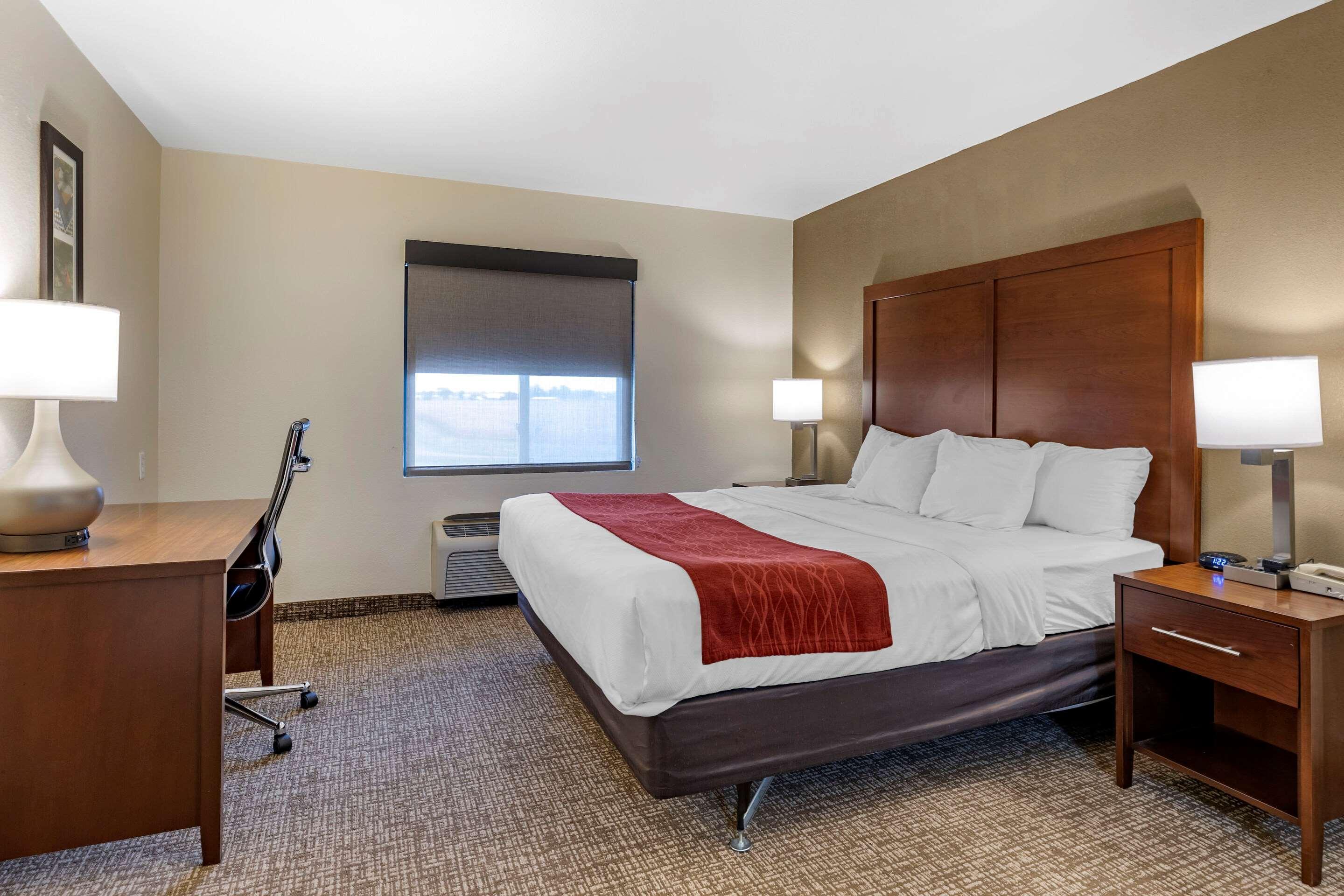 Comfort Inn & Suites Greenville I-70 Dış mekan fotoğraf