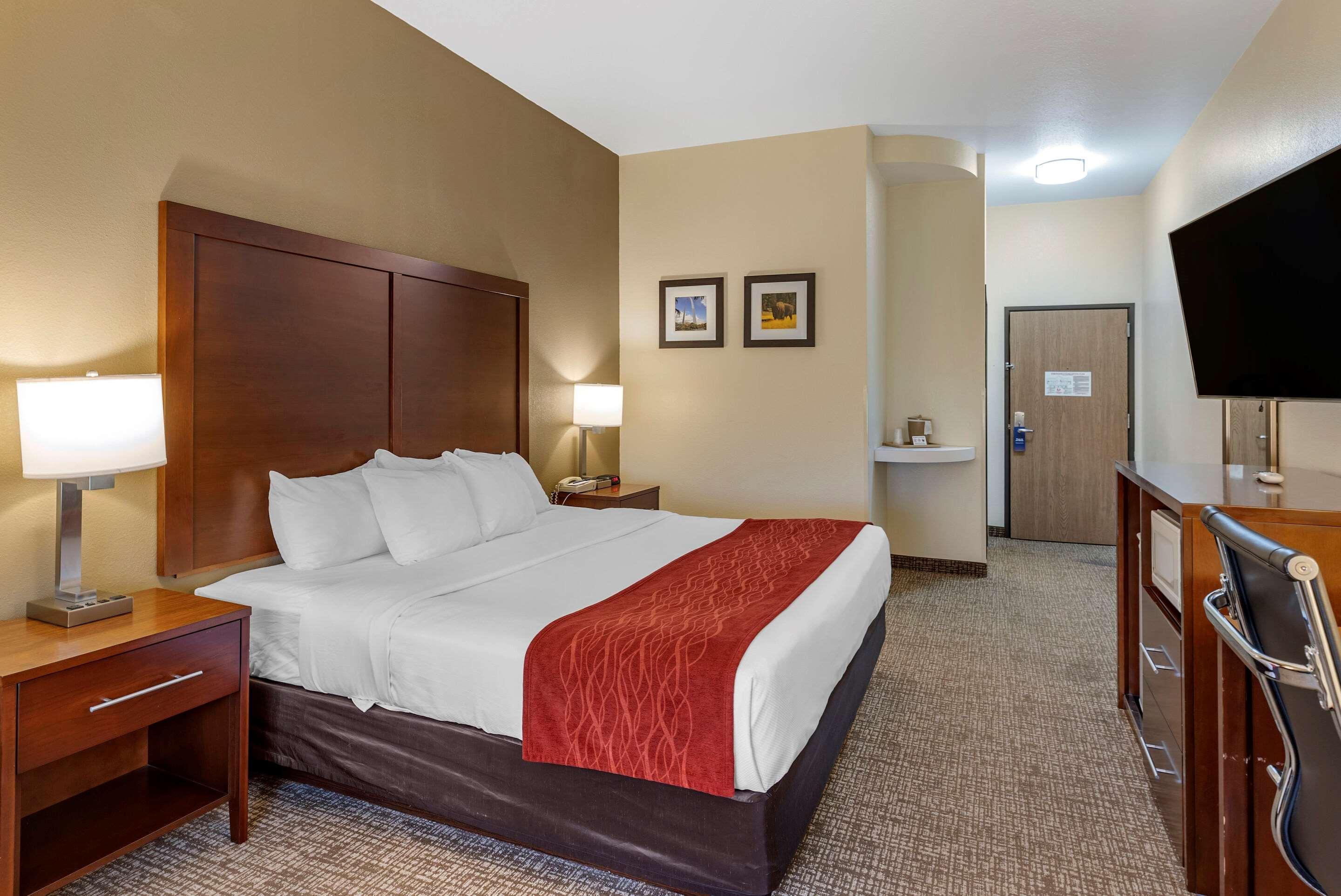 Comfort Inn & Suites Greenville I-70 Dış mekan fotoğraf